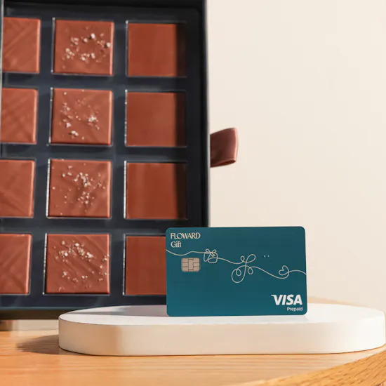 Floward Card 100 KWD and Chocolate Box | Congrats Bright Flower