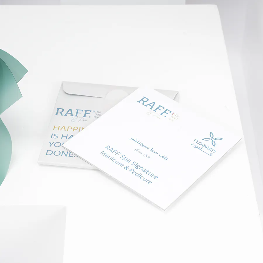 Raff by Paris Gift Card with baby rose bouquet  3