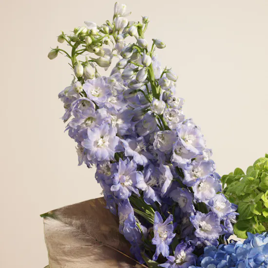 Blue Reverie Flower Vase