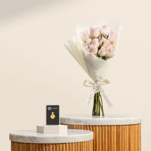 BTC Ayat Al Kursi Gold Pendant | Beauty Roses Bouquet 