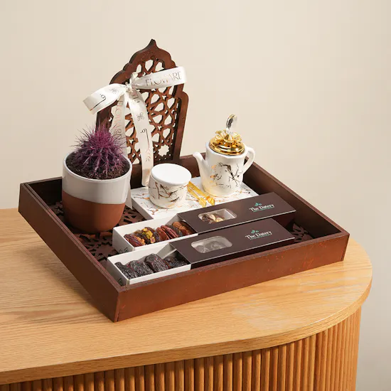 The Elegant Gathering Gift Tray