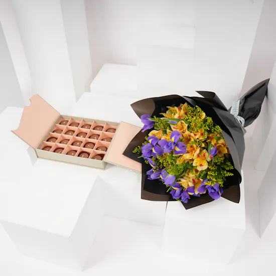 Floward Caramel Chocolate Box | Radiance Bouquet