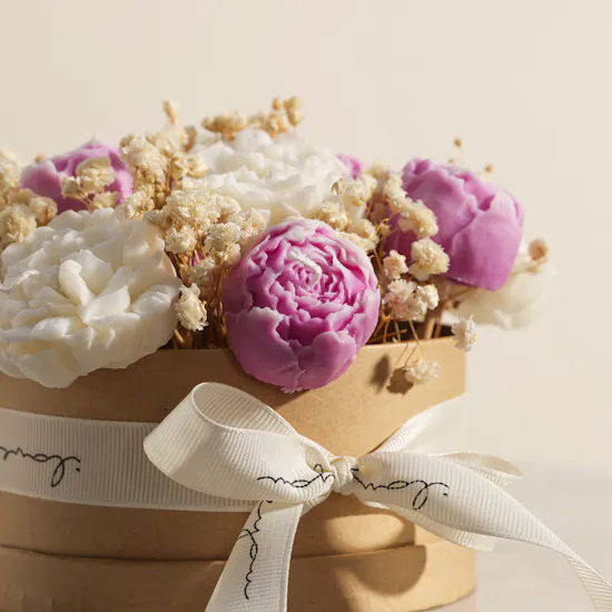 Done By SHK Medium Candle Purple and White Bouquet