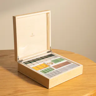 Patchi L'iconique Wooden Chocolate Box 