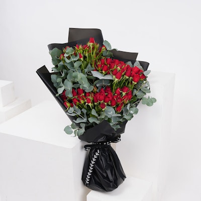 50 Red Baby Roses & Eucalyptus | Faisal