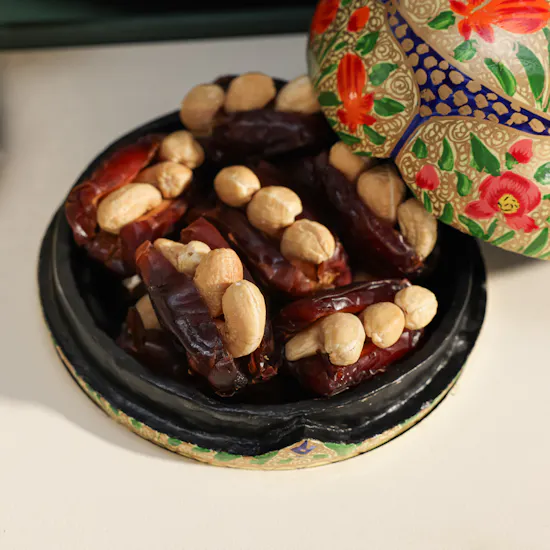 Bonbonniere Assorted Nut-Stuffed Dates Gift Set