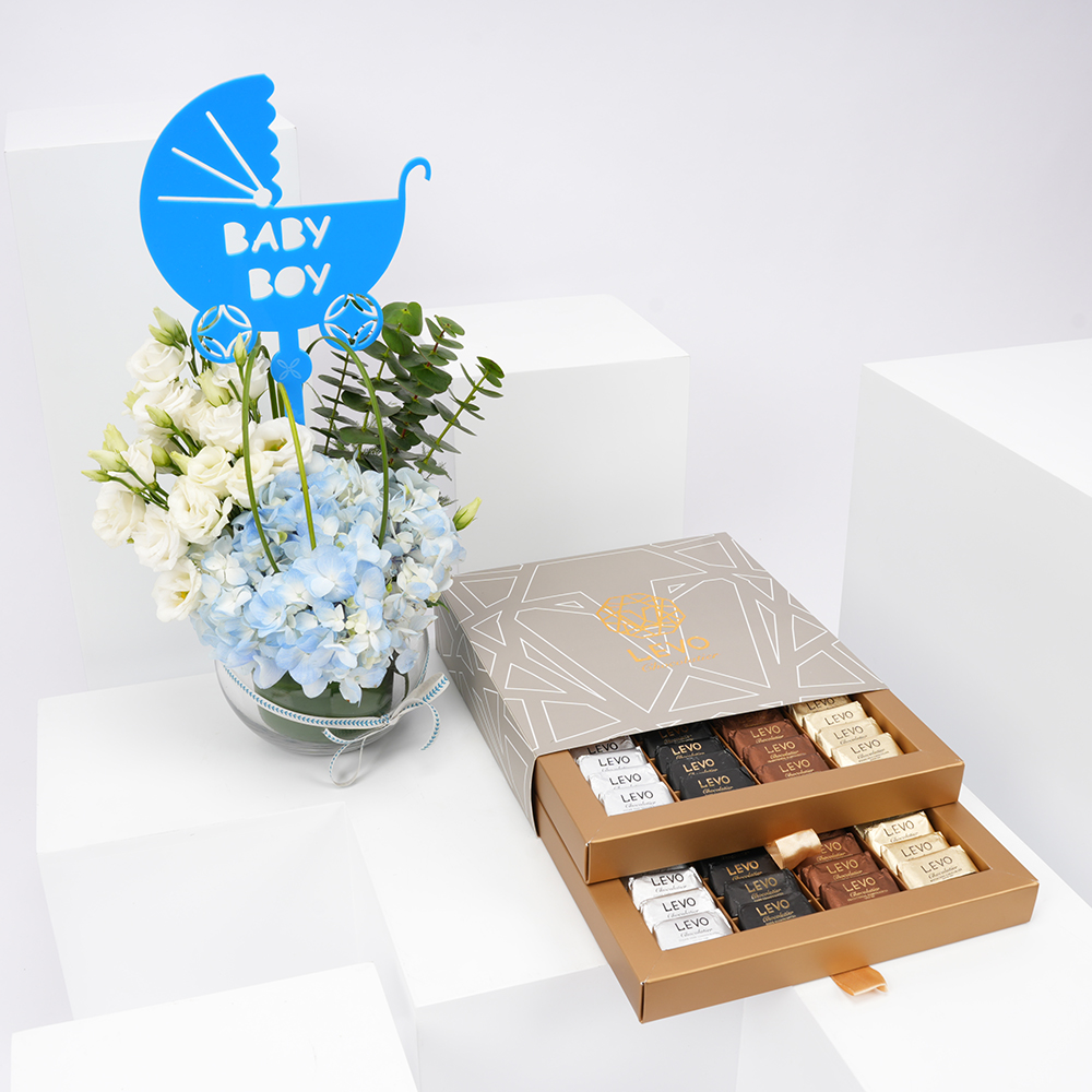 صندوق الشوكولاتة من ليفو | الأزهار للمولود