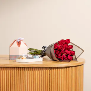 Shan Shal 500g Chocolates Box | Roses Bouquet