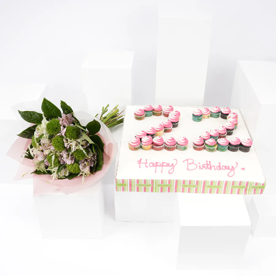 Helen's Bakery Numbers Mini Cupcakes | Flowers  3