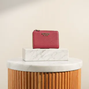 Guess Laurel II Slg Women Red Small Zip-Around Wallet