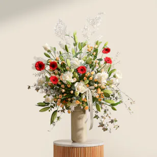 Nature’s Embrace Flower Vase