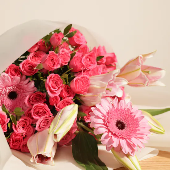 Anoosh Petite Chocolate Box | Dazzling Flowers Bouquet
