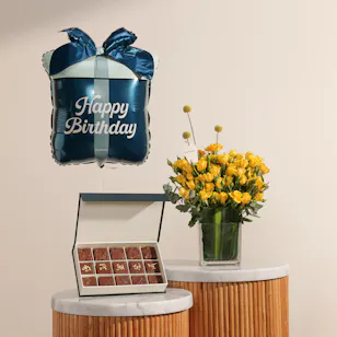 Floward Small Chocolates Box | Flowers and Birthday Balloon Floward Small Chocolates Box | Flowers and Birthday Balloon