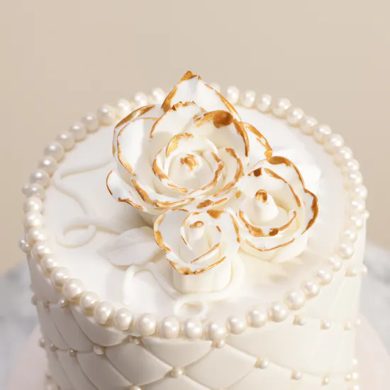 Floward Royal Pearl Crown Cake