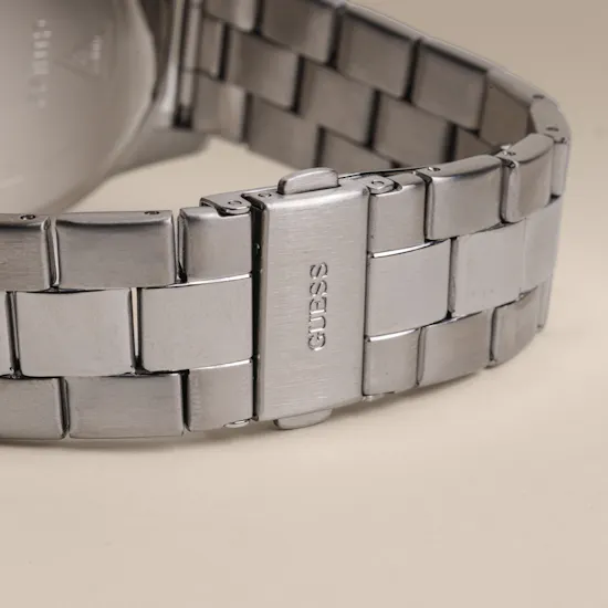 Guess Silver Round Analog Men's Watch