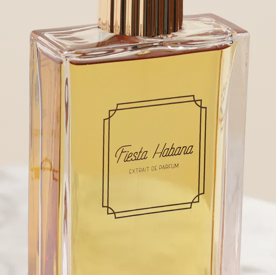 عطر فييستا هابانا اكستريت دي بارفيوم للجنسين من شيريغان | 100 مل