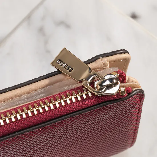 Guess Laurel II Slg Women Red Small Zip-Around Wallet