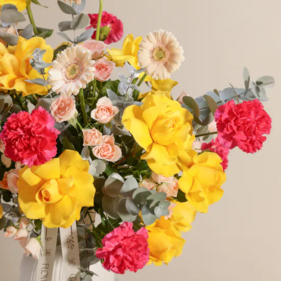 Gentle Bloom Flower Vase