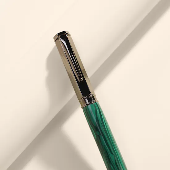Bil Qalam Raa Green Titanium Pen