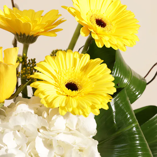 Patchi Chocolate Box | Distinction Magic Flowers Vase