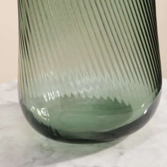 Nude Essentials Opti Vase