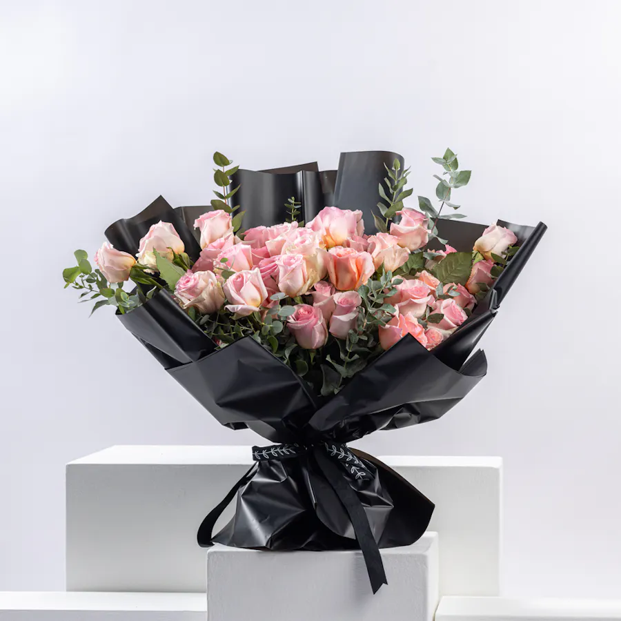 Pink Passion Bouquet | 50 Light Pink Roses 1