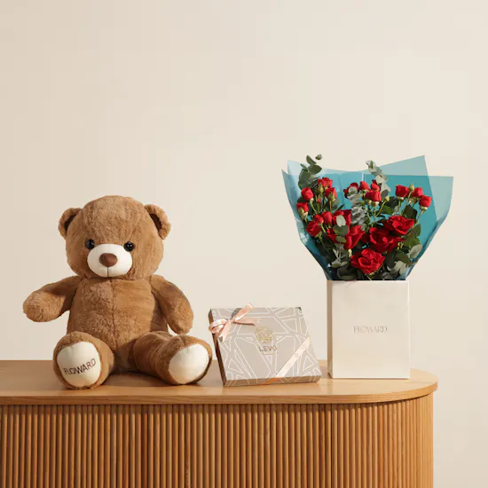 Levo Small Chocolate Box | Heartfelt Flower Bouquet and Teddy Bear