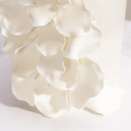 Floward Wedding Petals Cake | Vanilla