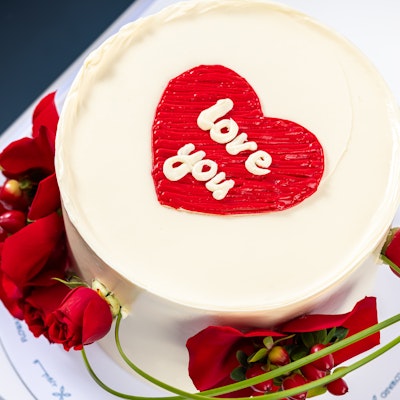 Floward Love You Cake | Red Blooms
