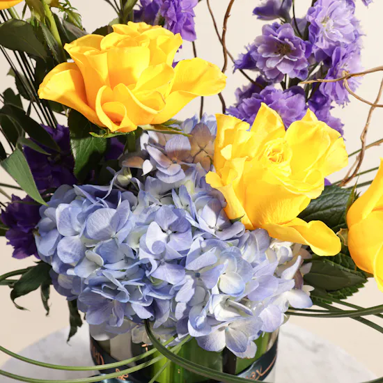 Color Harmony Flower Vase