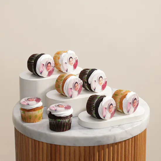 Mister Baker Personalized Photo Cupcakes