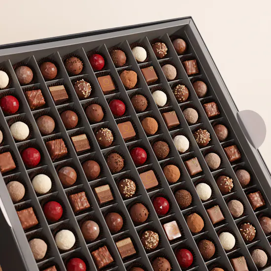 Sweetzerland Extra-Large Discovery Box