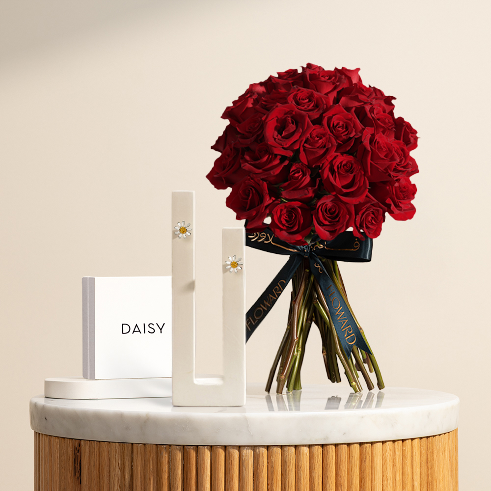 Daisy Marguerite Daisy Silver Women's Stud Earrings | Heartfelt Red Roses Bouquet