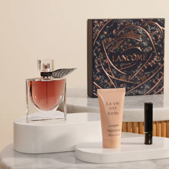 مجموعة عطر لا في اي بيل إليكسير النسائية من لانكوم