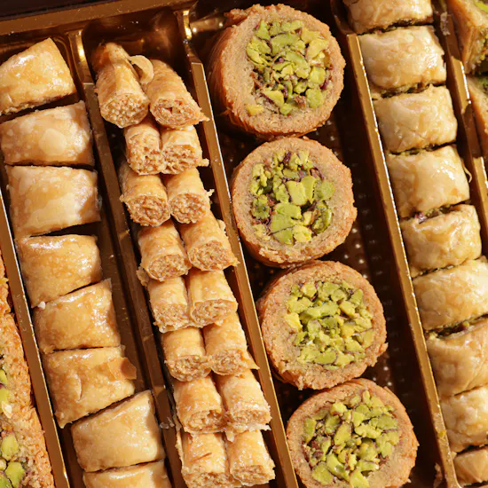 Saadeddin Assorted Baklava Medium Box
