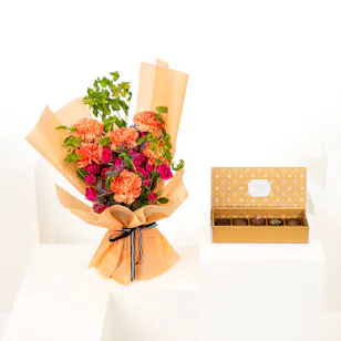 Linne Omani Flavours Chocolate Box | Flowers Bouquet Linne Omani Flavours Chocolate Box | Flowers Bouquet