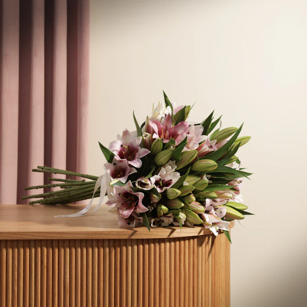 Blushing Pink Lily Bouquet | 18 Flowers