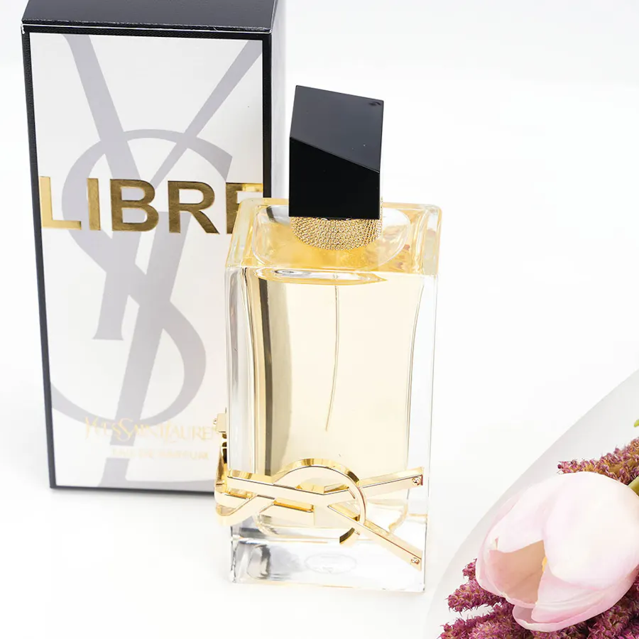 Tulips & Yves Saint Laurent Perfume 6