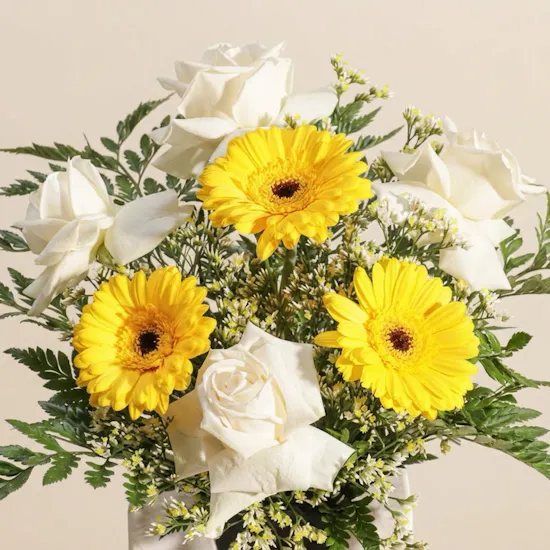 Cheerful Elegance Flower Vase