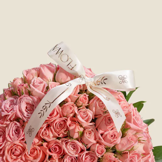 The Pink Heart of Love Rose Box