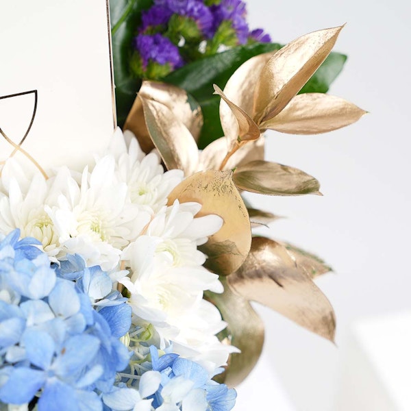 Feionkah Chocolate with Flowers Floward Jeddah