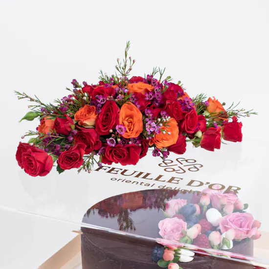 Feuille D'or Cake & Flowers