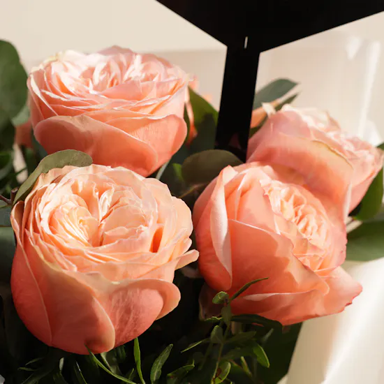 Emirati Women's Day Roses Bouquet