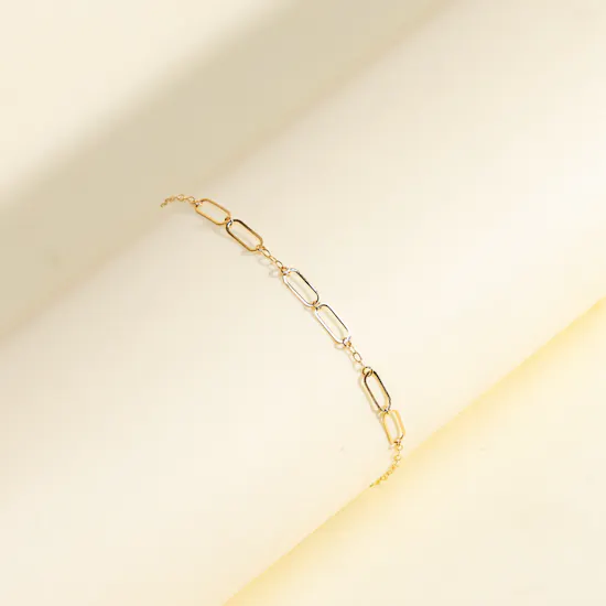 Miss L' Rectangle Chain Bracelet