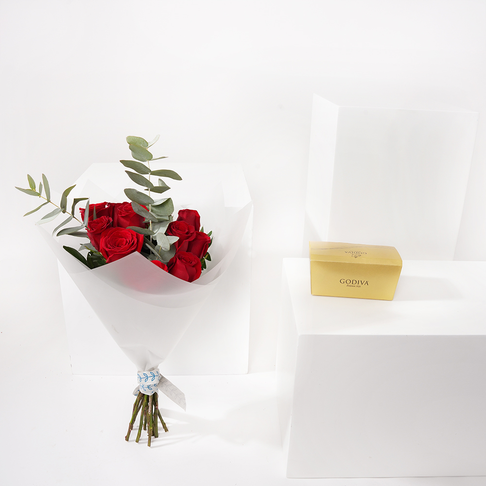 Godiva Ballotin Chocolate Box | Floral Romance