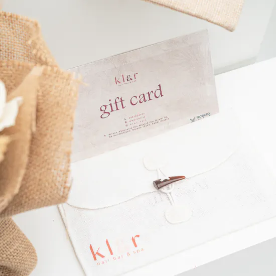 Klar Nail Spa Gift Voucher | Roses Vase