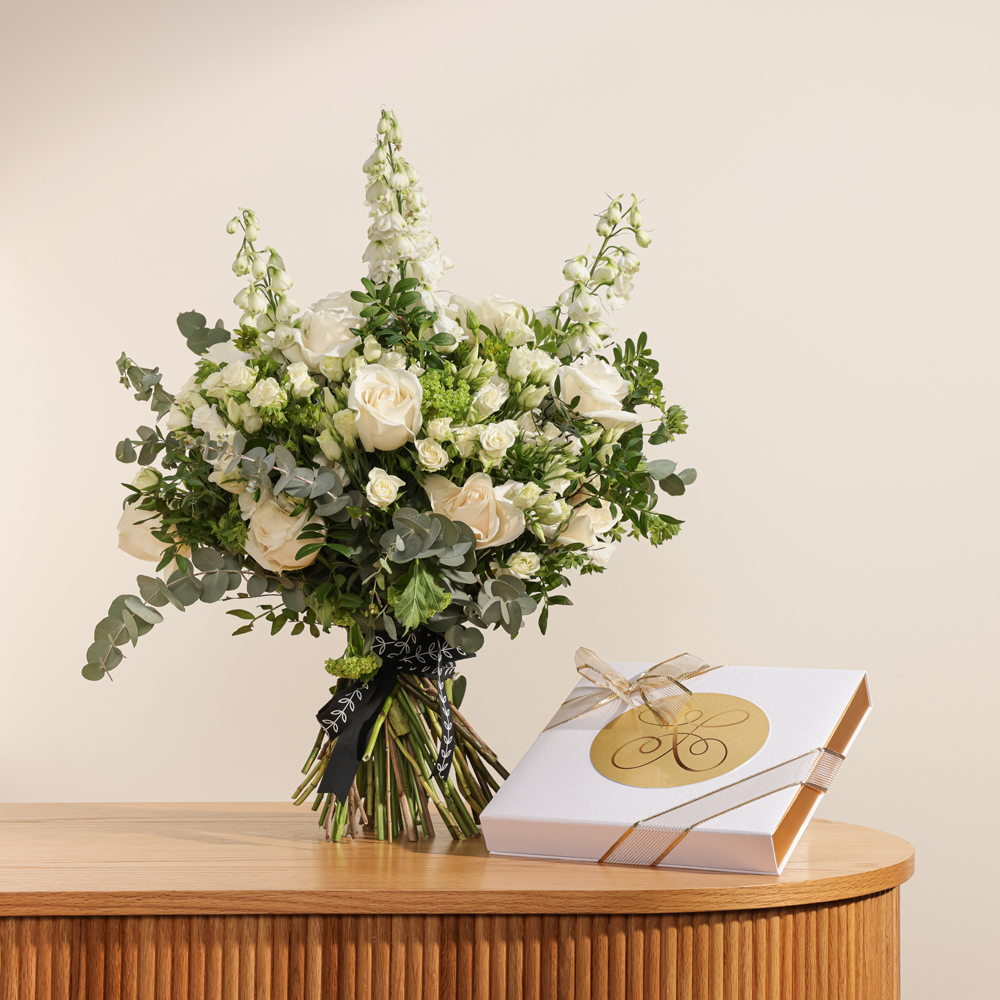 Bateel Qamara  Filled Dates Large Box | Glowing White