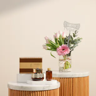 The Face Shop Special Gift Set | Festive Flowers Vase