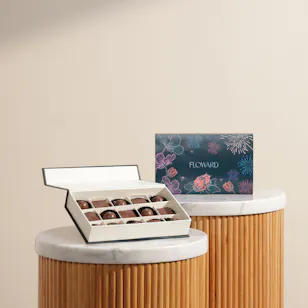 Floward Signature Small Chocolate Box