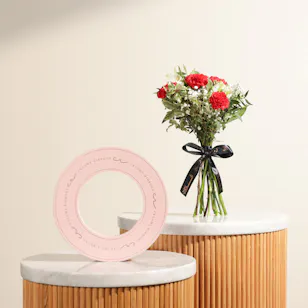 Creamy Ribbons Walnut Cookies Box | Graceful Flowers